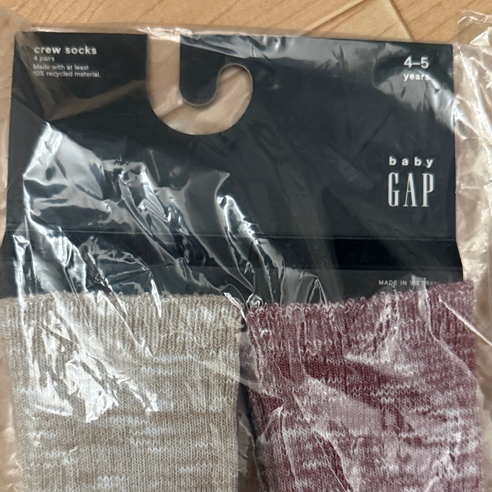 GAP Kids Marled Crew Socks (4-pack) & Toddler Animal Crew Socks (4-Pack) Sz 4-5 - Picture 3 of 4